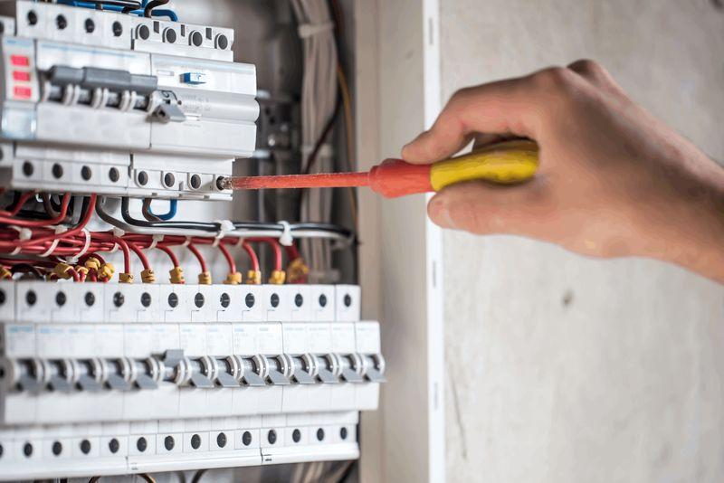 Intervention sur un tableau électrique – électricien à Arpajon (91290)